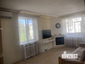 2-к квартира, вторичка, 43м2, 3/3 этаж