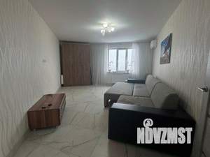 2-к квартира, вторичка, 68м2, 18/27 этаж