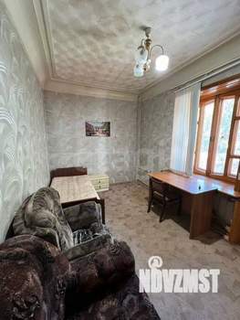 3-к квартира, вторичка, 65м2, 2/2 этаж