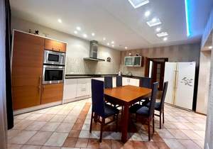 3-к квартира, вторичка, 132м2, 3/10 этаж