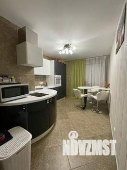 3-к квартира, вторичка, 83м2, 8/26 этаж