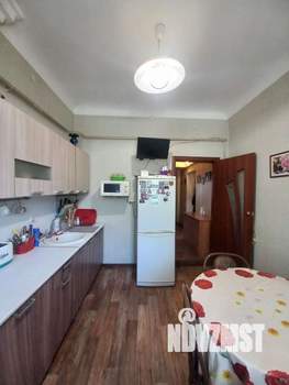 2-к квартира, вторичка, 64м2, 1/3 этаж