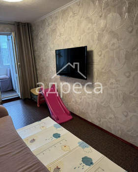 3-к квартира, вторичка, 64м2, 8/9 этаж