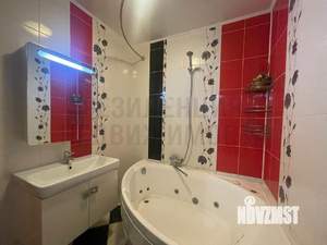 3-к квартира, вторичка, 95м2, 1/10 этаж