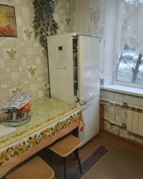 2-к квартира, вторичка, 44м2, 1/9 этаж