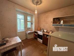 2-к квартира, вторичка, 48м2, 3/5 этаж