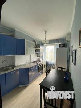 3-к квартира, вторичка, 59м2, 9/9 этаж