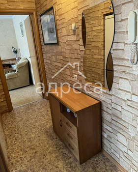 3-к квартира, вторичка, 56м2, 1/5 этаж