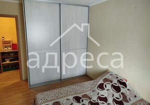 3-к квартира, вторичка, 58м2, 1/9 этаж