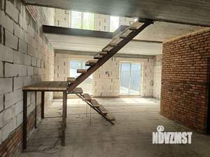 4-к квартира, вторичка, 140м2, 3/17 этаж