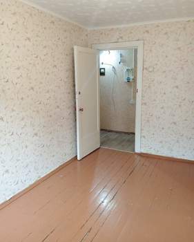 3-к квартира, вторичка, 55м2, 2/5 этаж