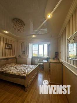 4-к квартира, вторичка, 132м2, 10/11 этаж