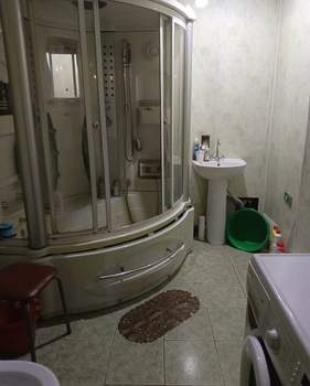 4-к квартира, вторичка, 100м2, 2/2 этаж