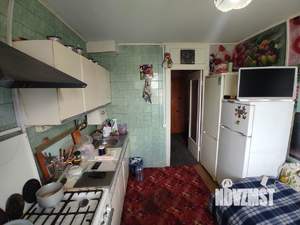 3-к квартира, вторичка, 57м2, 8/9 этаж