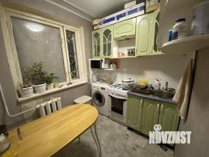 2-к квартира, вторичка, 42м2, 5/5 этаж