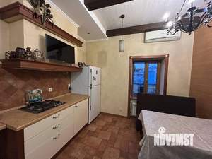 4-к квартира, вторичка, 80м2, 2/2 этаж