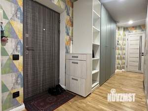 2-к квартира, вторичка, 70м2, 22/27 этаж