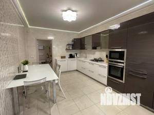 3-к квартира, вторичка, 120м2, 2/10 этаж
