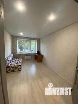 2-к квартира, вторичка, 43м2, 1/5 этаж