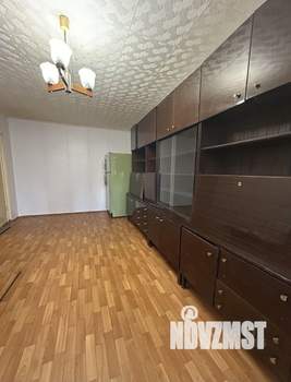 3-к квартира, вторичка, 63м2, 1/5 этаж