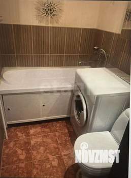 2-к квартира, вторичка, 44м2, 1/5 этаж