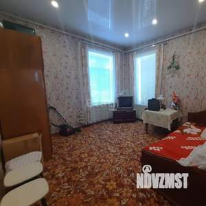 3-к квартира, вторичка, 63м2, 2/2 этаж