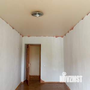 3-к квартира, вторичка, 55м2, 1/6 этаж