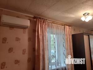 2-к квартира, вторичка, 42м2, 1/4 этаж