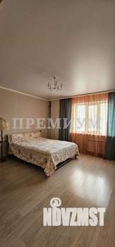 2-к квартира, вторичка, 70м2, 11/20 этаж