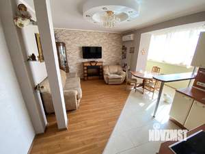 3-к квартира, вторичка, 76м2, 8/10 этаж