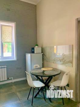 2-к квартира, вторичка, 40м2, 1/4 этаж
