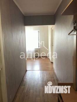 3-к квартира, вторичка, 57м2, 8/9 этаж