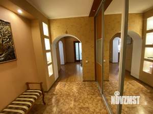 3-к квартира, вторичка, 76м2, 8/10 этаж