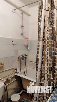 2-к квартира, вторичка, 42м2, 1/5 этаж