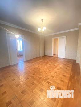 3-к квартира, вторичка, 84м2, 3/5 этаж