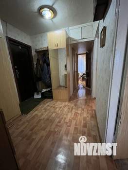 3-к квартира, вторичка, 63м2, 1/5 этаж