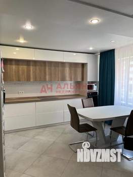 3-к квартира, вторичка, 86м2, 3/10 этаж