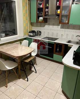 3-к квартира, вторичка, 74м2, 3/12 этаж