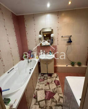 2-к квартира, вторичка, 71м2, 2/10 этаж