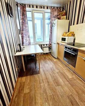 2-к квартира, вторичка, 52м2, 10/16 этаж