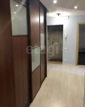 3-к квартира, вторичка, 72м2, 3/9 этаж
