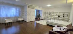 4-к квартира, вторичка, 205м2, 3/9 этаж