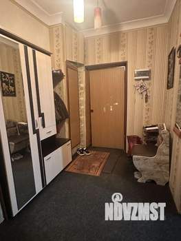 2-к квартира, вторичка, 61м2, 1/2 этаж