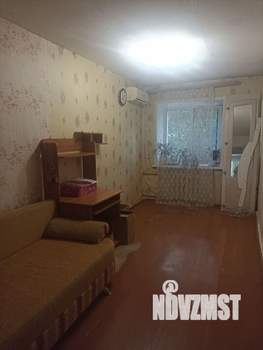 3-к квартира, вторичка, 55м2, 3/5 этаж