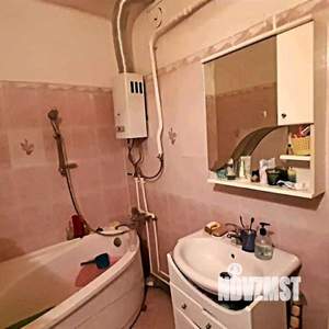 3-к квартира, вторичка, 74м2, 2/3 этаж