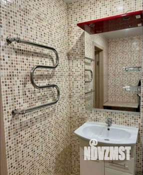 2-к квартира, вторичка, 68м2, 1/10 этаж