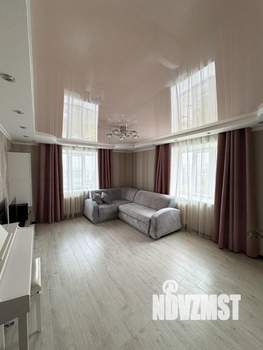 2-к квартира, вторичка, 64м2, 7/18 этаж