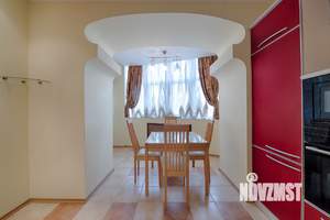 4-к квартира, вторичка, 190м2, 3/8 этаж