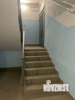 2-к квартира, вторичка, 54м2, 1/9 этаж