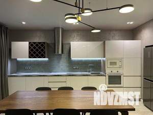 3-к квартира, вторичка, 107м2, 2/22 этаж